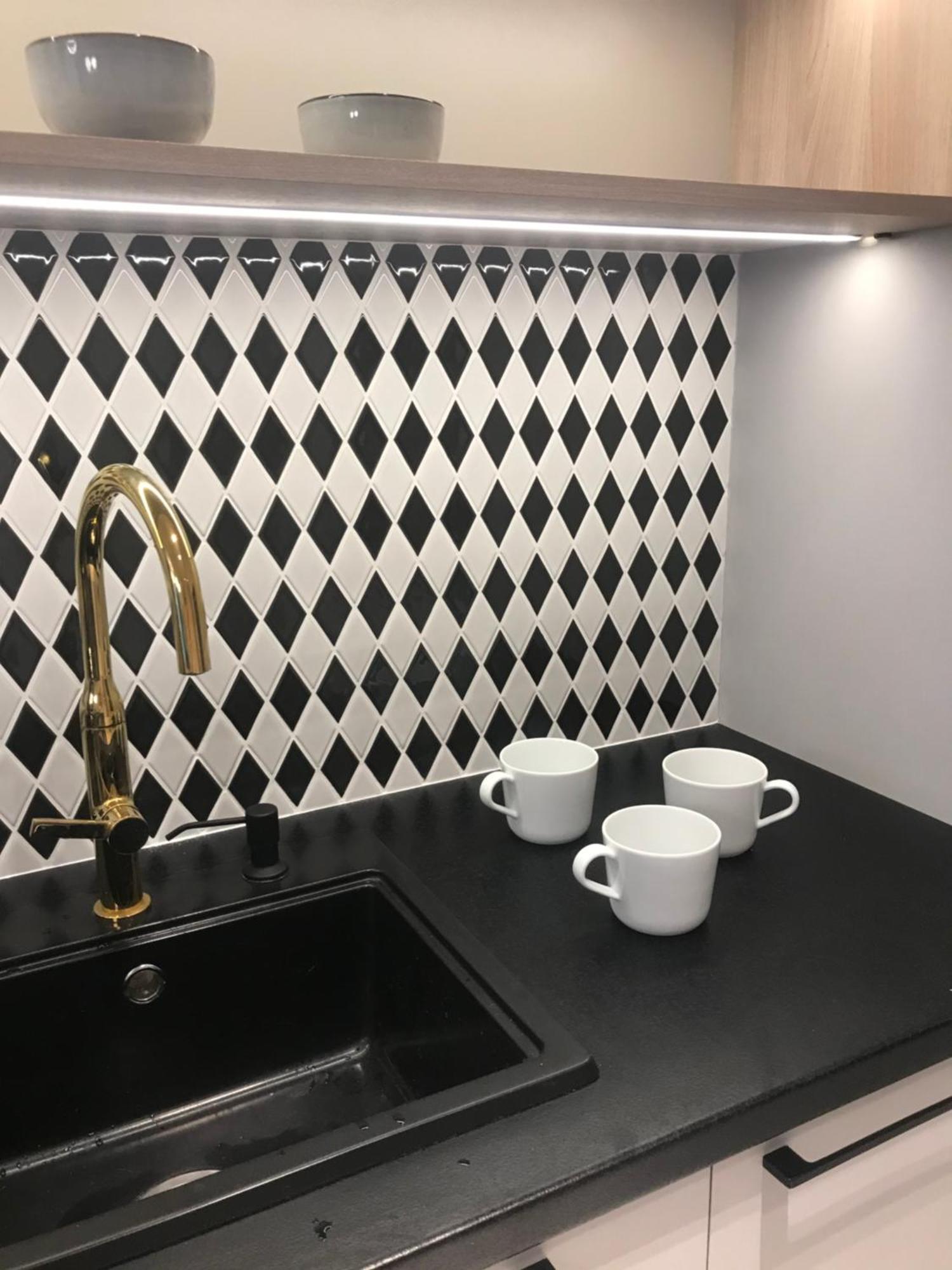 Bliska Wola Garaz Expo Warszawa Apartamento Varsovia